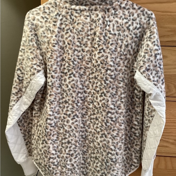 Abercrombie & Fitch fleece (PRICE2SELL) - Picture 3 of 4